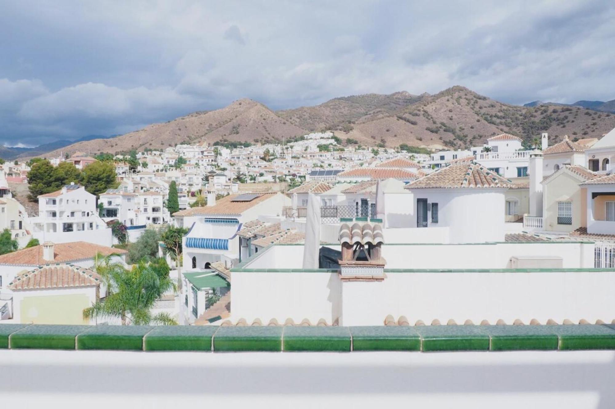 Stylish Villa Private Pool Ideal For Large Family Nerja Exterior photo